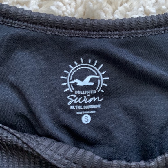 Hollister Bikini Crop Top - Picture 3 of 4